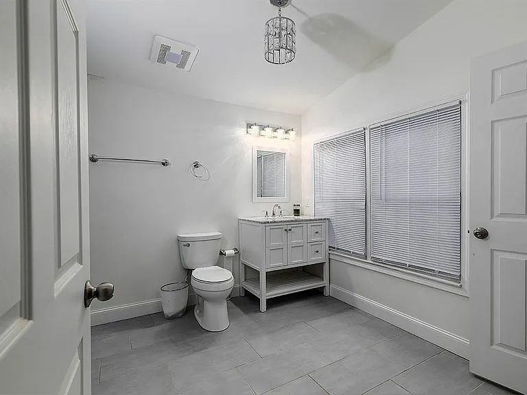 3940 Forrest Ct — Photo 21