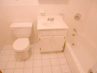 Rented by Glasser Realty LLC