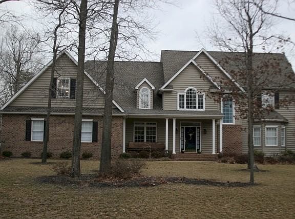 3rd image of 124 W Lucky Estates Dr