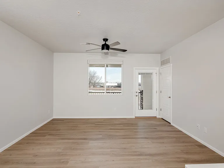 3500 W Pine Ave — Photo 14