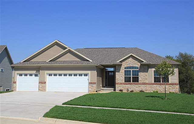 1st image of 855 Sandpiper Ct