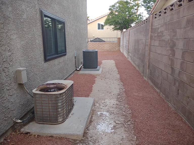 322 Esquina Dr — Photo 40