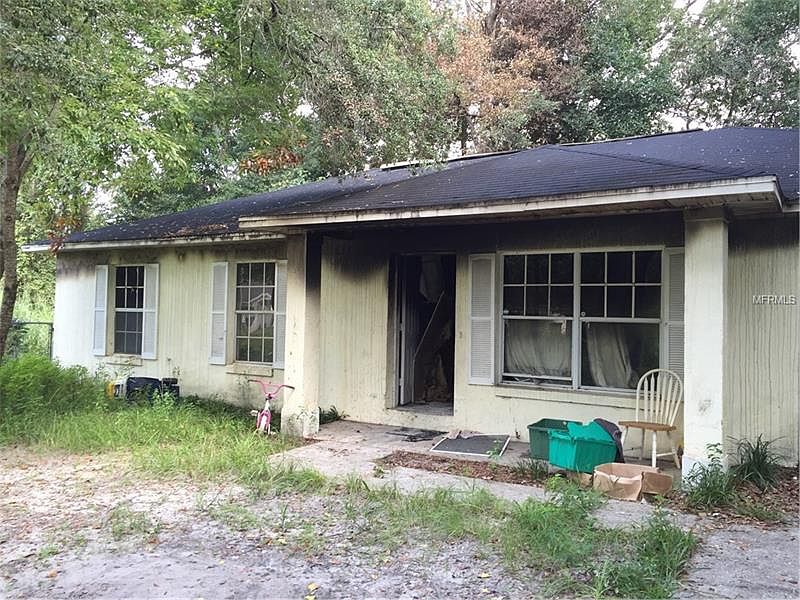 1st image of 1239 6th St