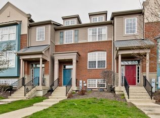 51 Thomas Ct, Grayslake, IL 60030