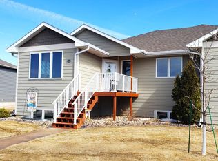 2326 Callaway Ct, Pierre, SD 57501