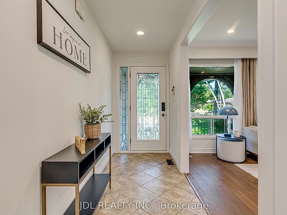 3rd image of 323 Warminster Dr S