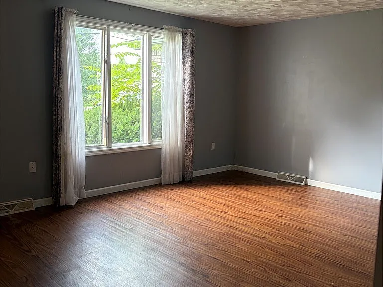 2027 Tuscarora Rd #2 — Photo 2