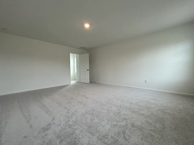 151 Hanover Dr — Photo 26