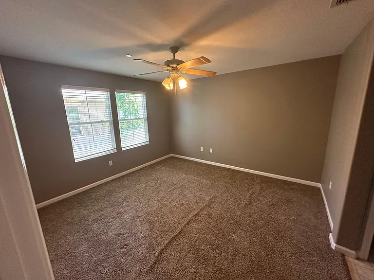 1502 Esplanade Cir — Photo 9