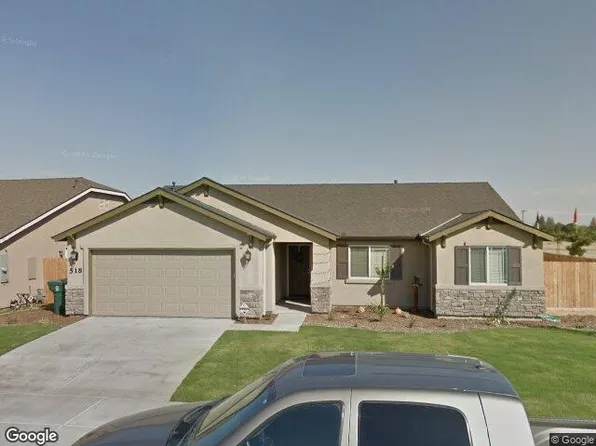518 Hall St, Tulare, CA 93274