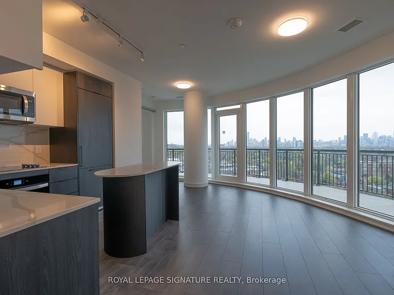 1185 Dupont St #1016 — Photo 1