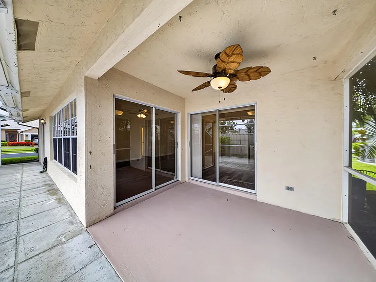 119 Adobe Cir — Photo 25