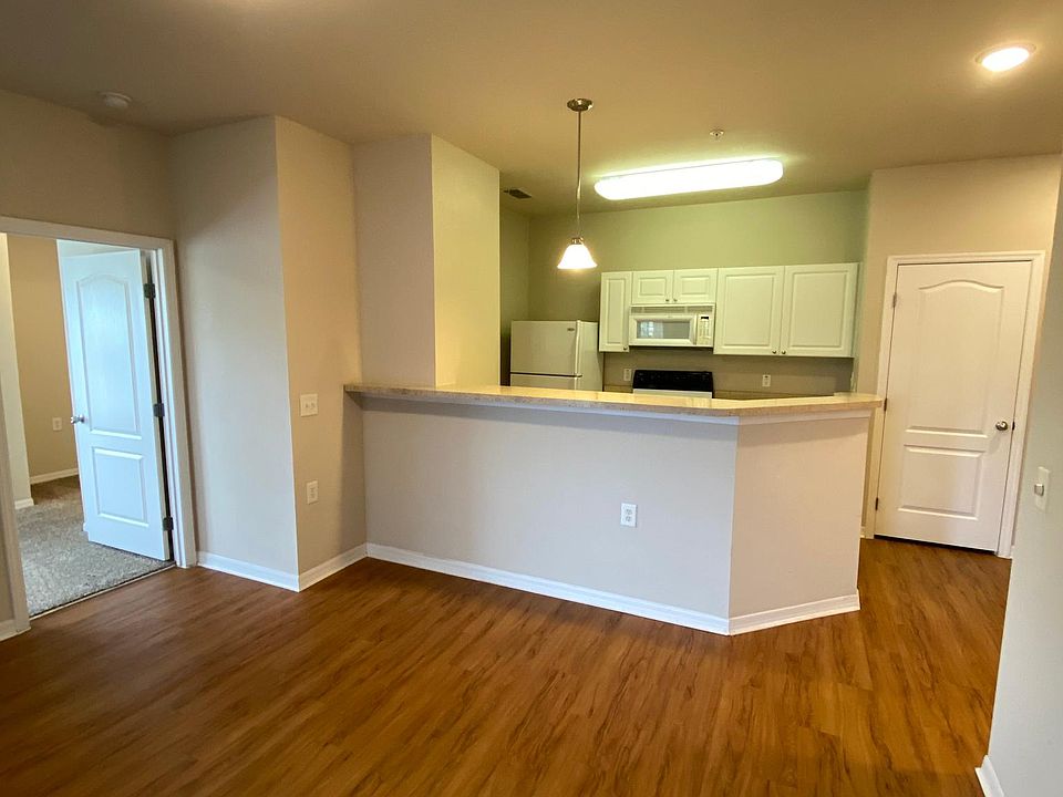 Overview of Dining Room & Kitchen