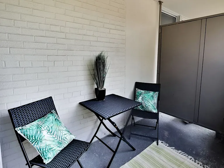 425 Avenue Rd — Photo 13
