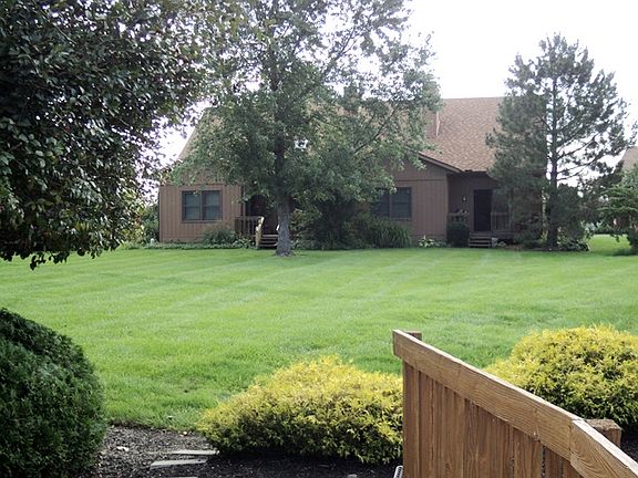 3rd image of 58 N Harbors End