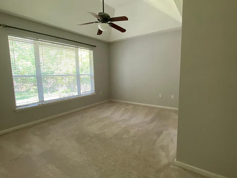 8694 Ethans Glen Ter — Photo 4
