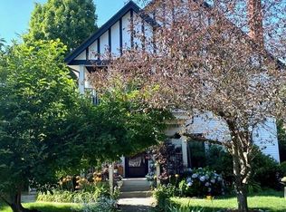 143 Norwood Ave #143, Newtonville, MA 02460