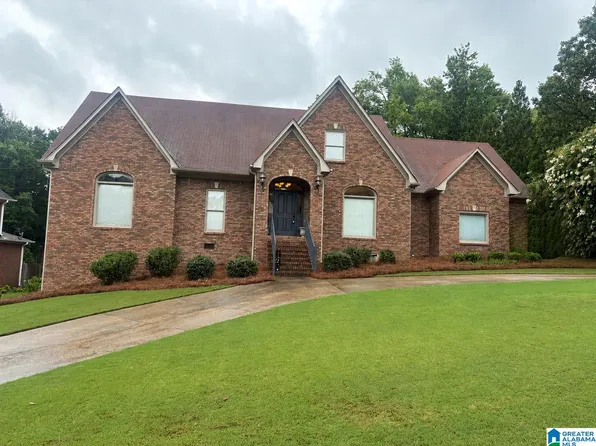 130 Wimberly Dr, Trussville, AL 35173