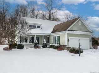 6 Black Swan Ct #6, Brookfield, CT 06804