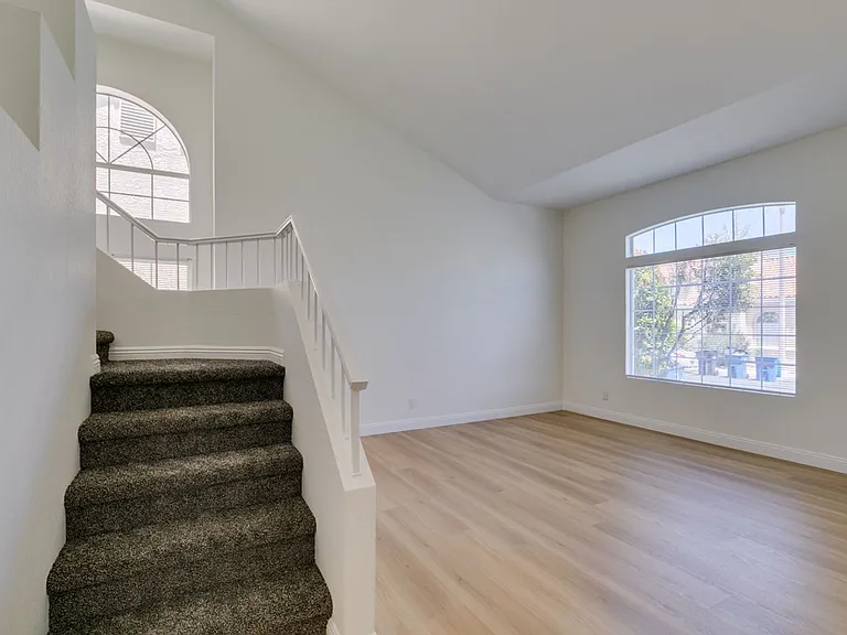 2113 Desert Peak Rd — Photo 5