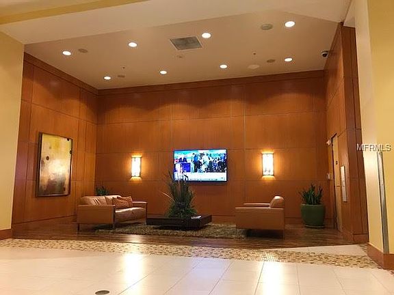 3rd image of 155 Court Ave #2806