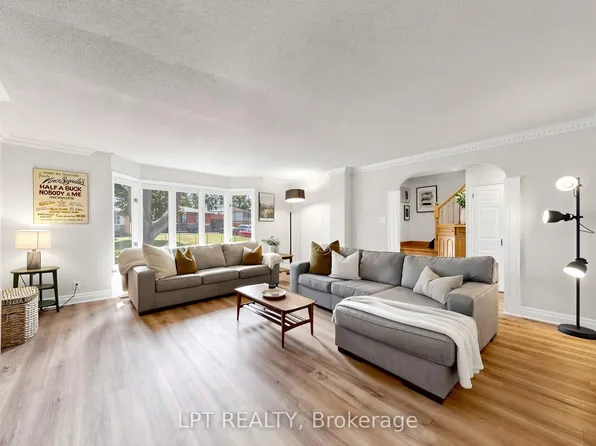 70 Roberts Cres, Brampton, ON L6W 1G8