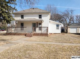 123 W Water St, Shell Rock, IA 50670