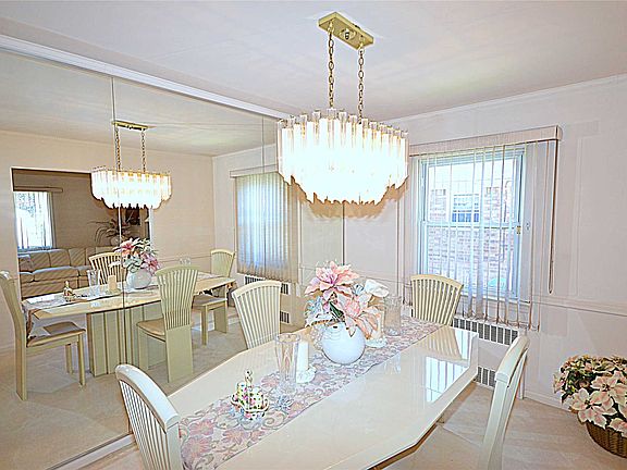 5th image of 8416 265th St