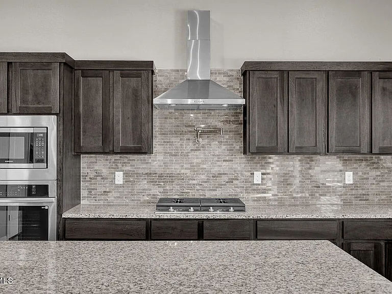933 Gulf Streams Ave — Photo 3