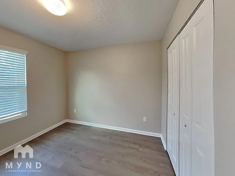 752 Henley Ct — Photo 20