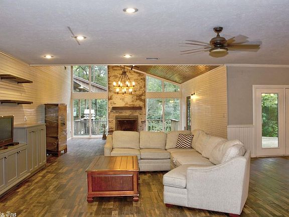 4th image of 107 Creekwood Dr