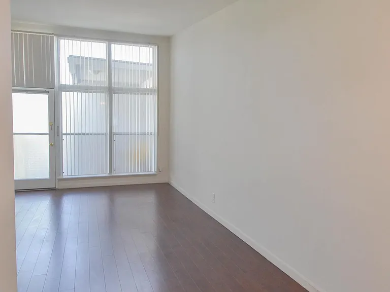 3837 Los Feliz Blvd #9 — Photo 7