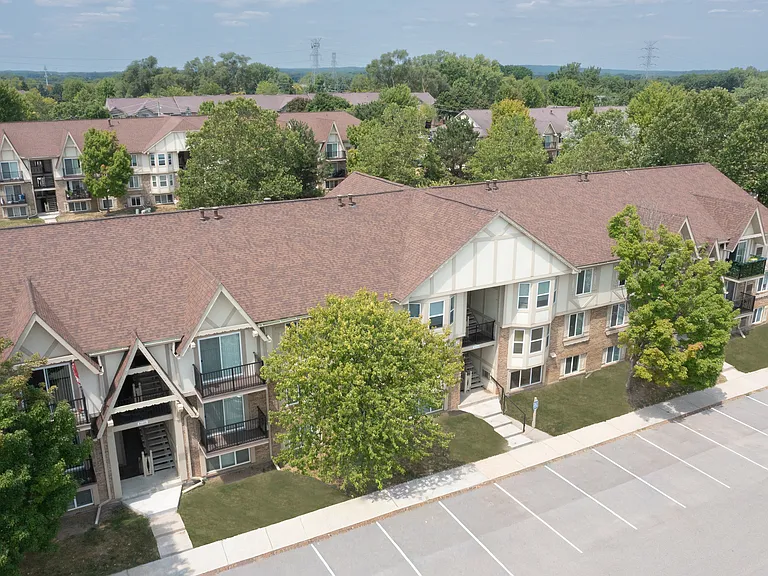 Stone Ridge Apartments — Photo 10