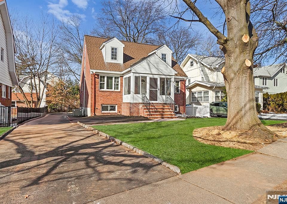1st image of 28 Glenwood Ave