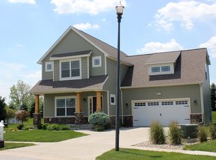4820 Lakeside Dr, Maumee, OH 43537