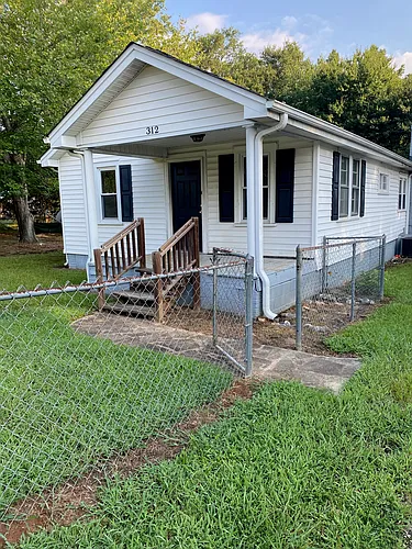 312 Three Bridges Rd Photo 1