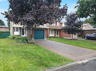 6126 Rivermill Cres, Ottawa, ON K1C5M9