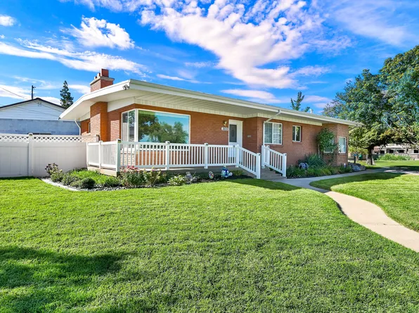 3828 S 2050 W, Roy, UT 84067