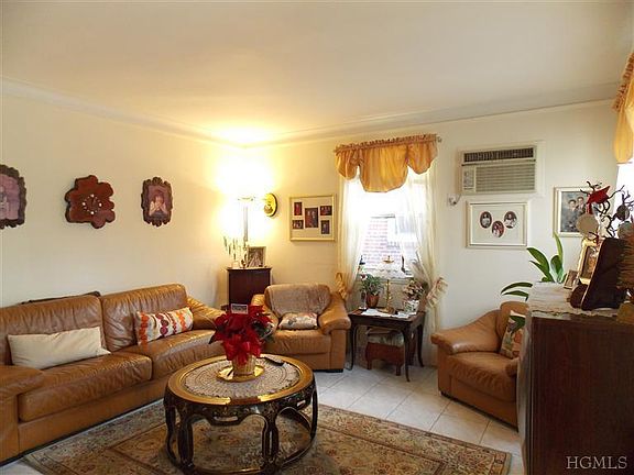 4th image of 2522 Kingsland Ave