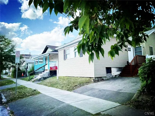 1002 Park St, Syracuse, NY 13208