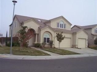 8939 Beckington Dr, Elk Grove, CA 95624