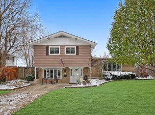 14809 Mission Ave, Oak Forest, IL 60452