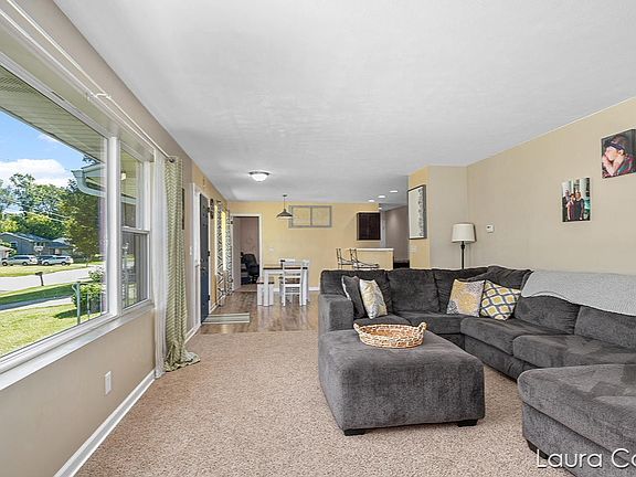 4th image of 1696 Bridle Creek St SE