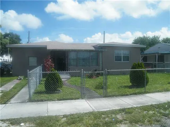 671 NW 111th St, Miami, FL 33168