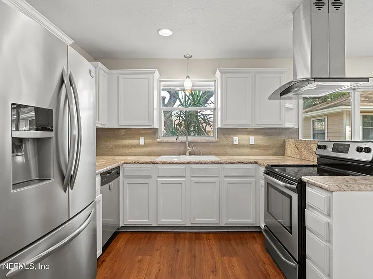 2619 Grafton Dr — Photo 5