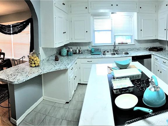 4th image of 3708 London Ln