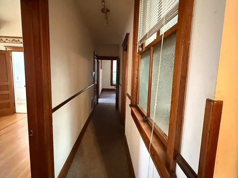 1560 Iowa St #5 — Photo 8