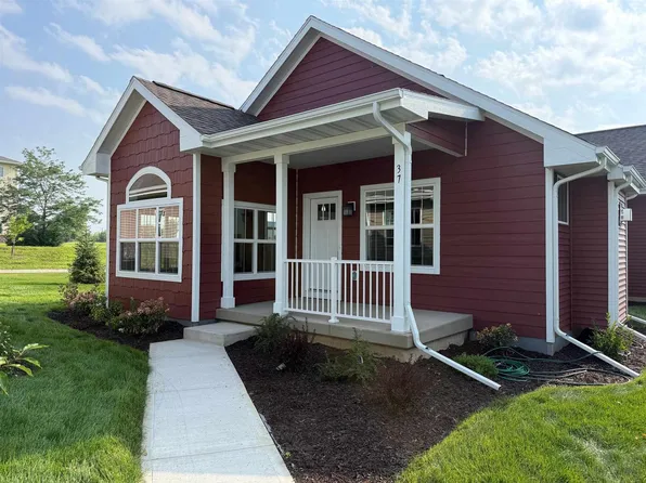 37 Windflower Way, Mount Horeb, WI 53572