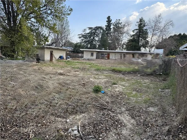 17545 Community St, Northridge, CA 91325