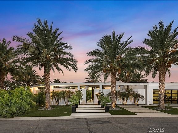 2nd image of 8 Makena Ln